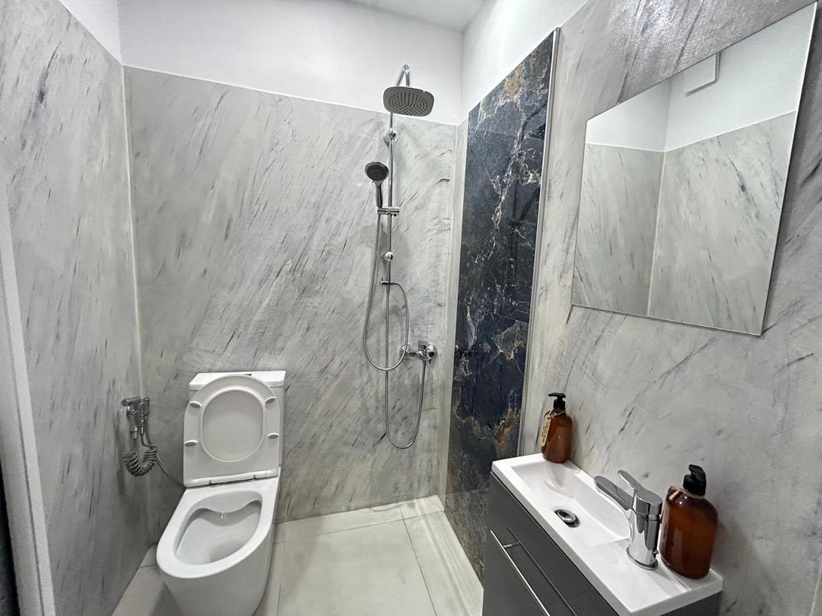 Tirana Inn Hotel Eksteriør bilde